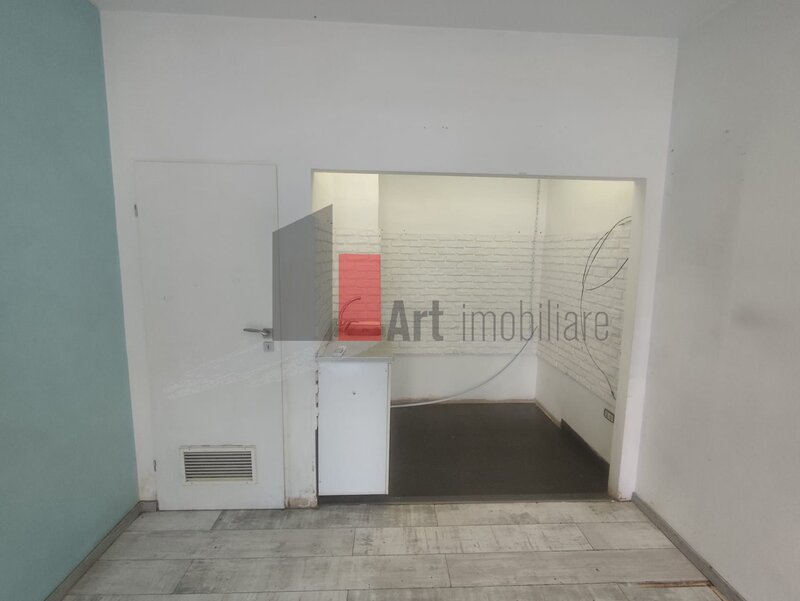 Basarabia, spatiu comercial de inchiriat.